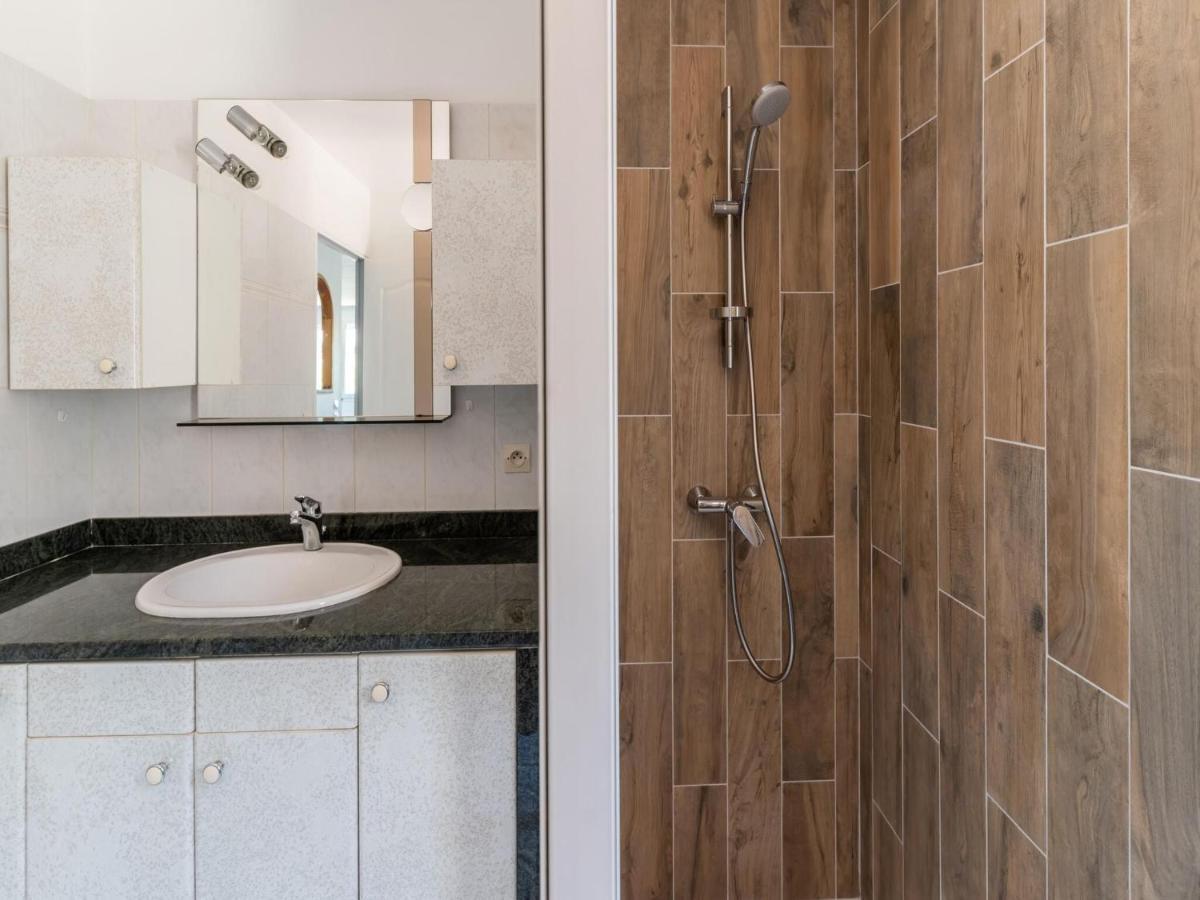 Cosy Holiday Home In Minerve With Garden Buitenkant foto